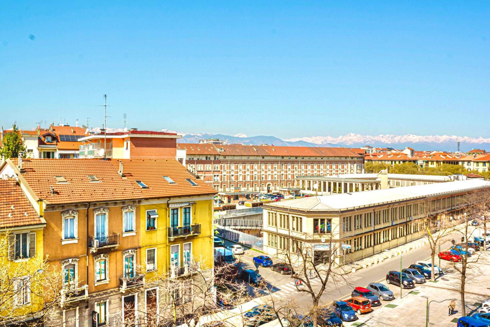 -Politecnico- Appartamento Classy X5 Con Balconi, Vista E Parcheggio Gratuito Turin Exterior foto